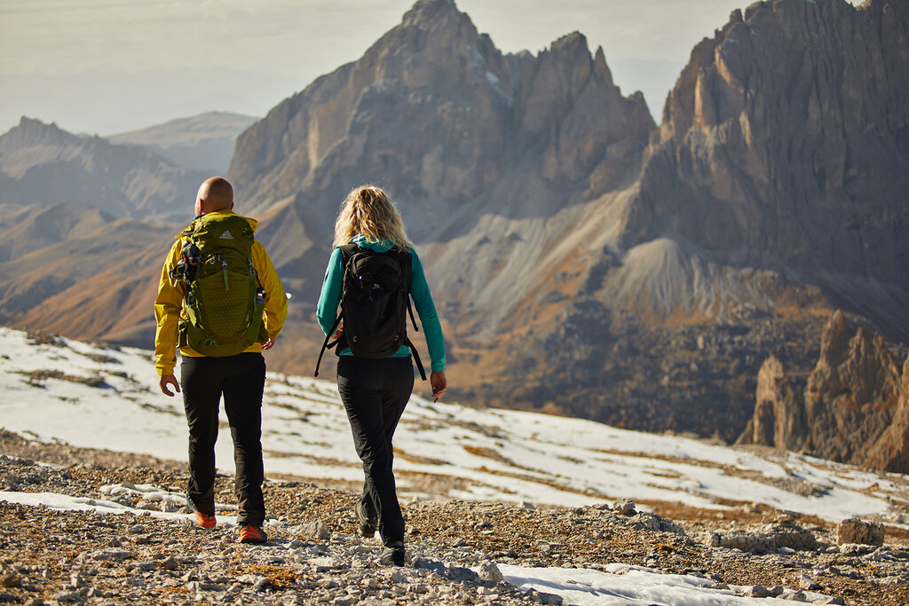 Trekking al Pordoi Trekking autunnale al Sass Pordoi in Val di Fassa
