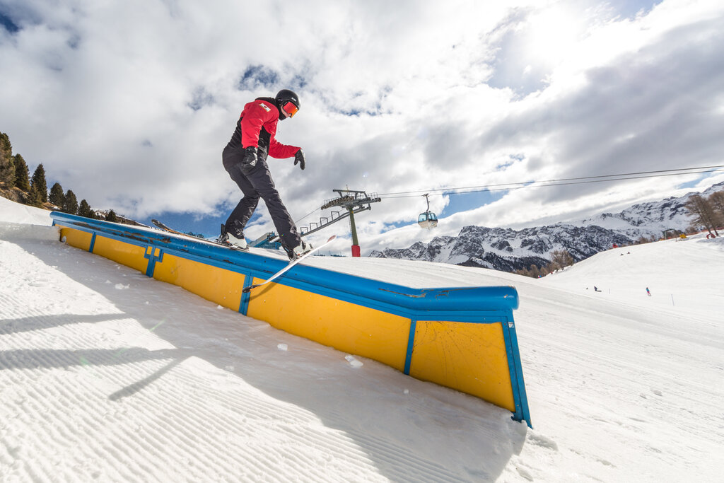 SnowparkBuffaure ┬®F TECH002 SnowparkBuffaure ┬®F TECH002