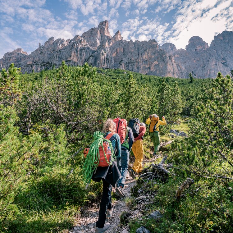 Sport Check Point Canazei Sport Check Point Canazei